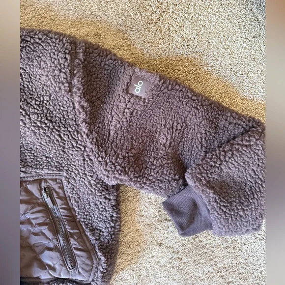 ALO Yoga Sherpa Edge Bomber Jacket - Picture 2 of 4